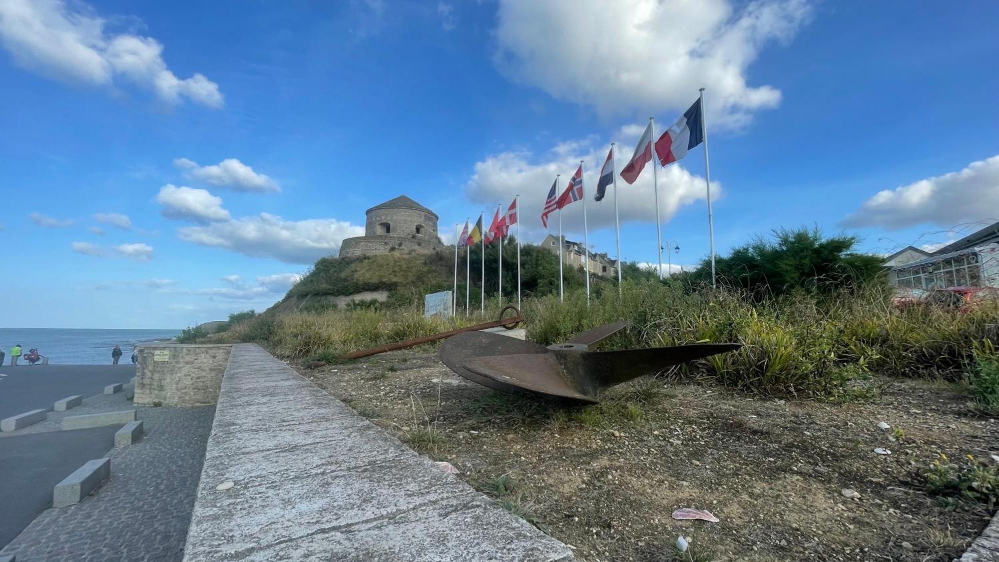 Maison Calme Et Cosy A Port-En-Bessin Pres Du Golf Et De La Mer Esterno foto